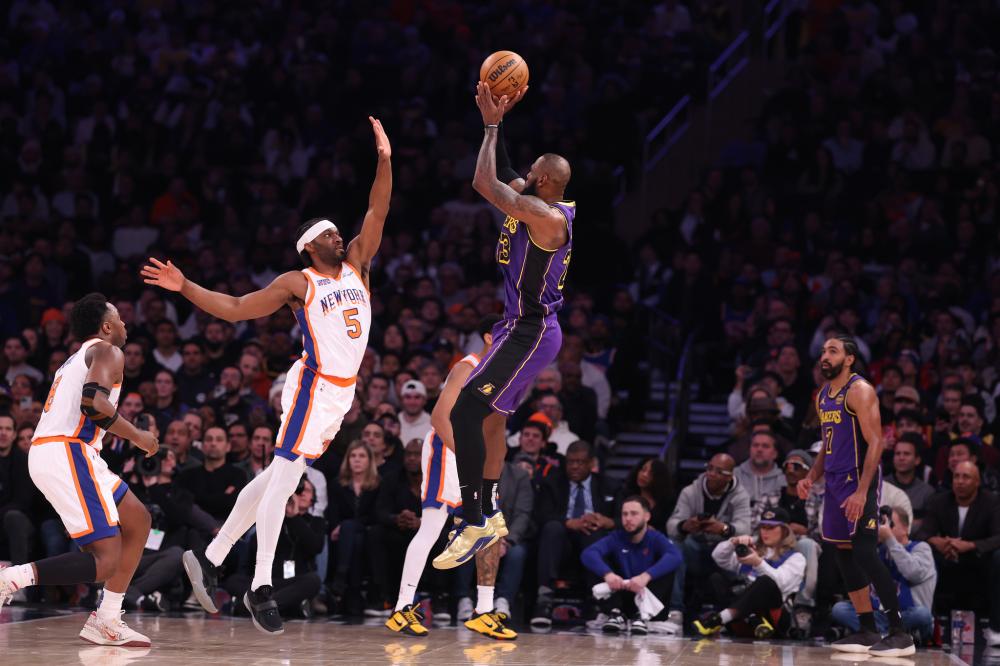 他以其丰富 他以其丰富