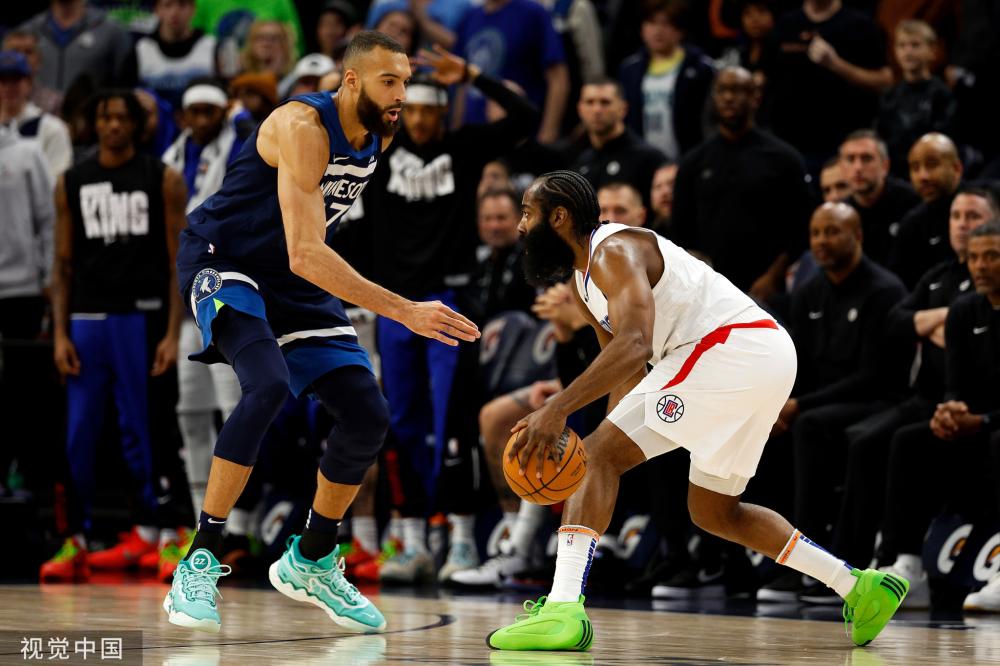 战击败年轻 战击败年轻